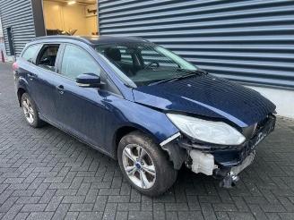 Salvage car Ford Focus  2012/7