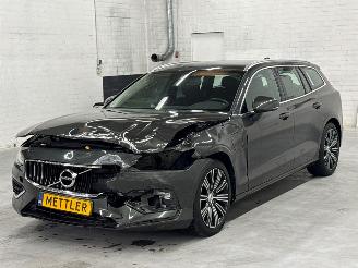 krockskadad bil auto Volvo V-60 2.0 T6 16V Twin Engine Combi/o  Elektrisch Benzine 1.969cc 250kW (340pk) 4x4 2021/10