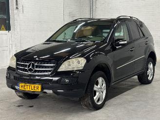 damaged passenger cars Mercedes ML 3.0 ML-280 CDI 4-Matic V6 24V SUV 2006/4