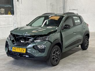 krockskadad bil auto Dacia Spring 45 Hatchback  Elektrisch  33kW (45pk) RWD 2024/2