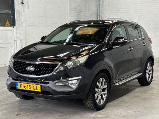 Damaged car Kia Sportage 1.6 GDI 16V 4x2 Jeep/SUV  Benzine 1.591cc 99kW (135pk) FWD 2014/7