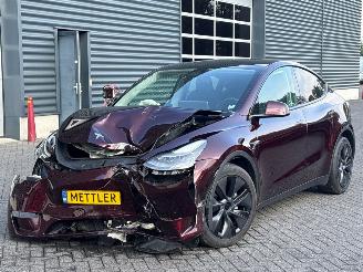 Auto incidentate Tesla Model Y Long Range 75kWh Dual motor SUV  Elektrisch  378kW (514pk)  4x4 2024/12