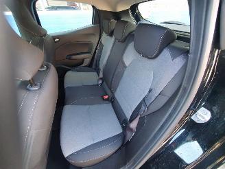 Renault Clio E-TECH FULL HYBRID 1.6 145 evolution picture 29
