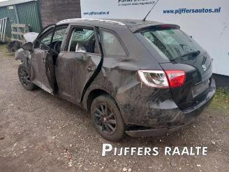 Vrakbiler auto Seat Ibiza Ibiza ST (6J8), Combi, 2010 / 2016 1.2 TDI Ecomotive 2012/1