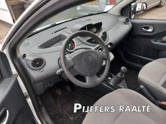 Renault Twingo Twingo II (CN), Hatchback 3-drs, 2007 / 2014 1.2 16V picture 23