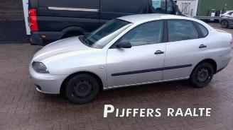 Vrakbiler auto Seat Cordoba Cordoba (6L2), Sedan, 2002 / 2009 1.4 16V 2004/6