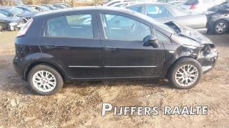 Auto da rottamare Fiat Punto Punto III (199), Hatchback, 2012 0.9 TwinAir 2013/1