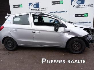 Auto da rottamare Mitsubishi Space-star Space Star (A0), Hatchback, 2012 1.0 12V 2020/10