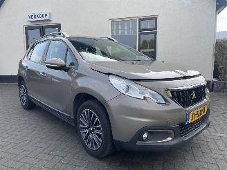 Unfallwagen Peugeot 2008 1.2 PureTech Active AUTOMAAT N.A.P PRACHTIG!!! NL AUTO 2016/6