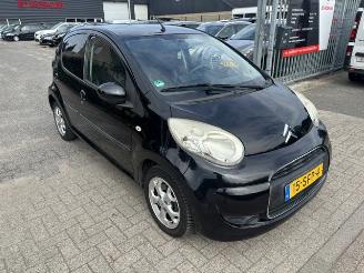 Coche accidentado Citroën C1 1.0 12v Exclusive airco Nap 2011/9