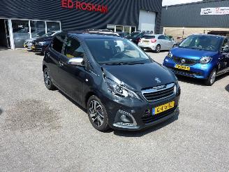 uszkodzony samochody osobowe Peugeot 108 1.0 E-VTI ALLURE CLIMAT 2019/11