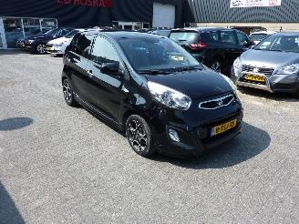 Auto incidentate Kia Picanto 1.2 CVVT WORL CUP ED. 2014/6