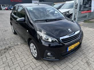 Coche accidentado Peugeot 108 1.0 e-VTI 5-drs Airco 2016/7