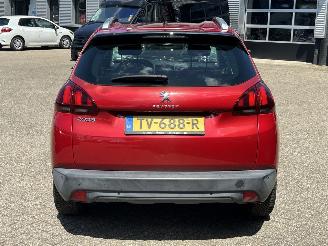 Peugeot 2008 1.2 PureTech Blue Lion picture 4