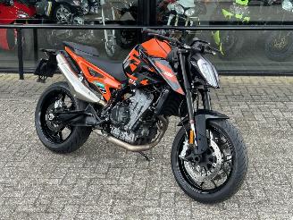 Schade motor KTM  890 Duke 2023/5