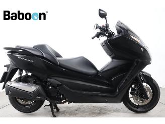 skadebil motor Honda  Forza 300 C-ABS 2013/8