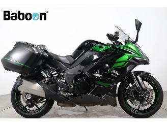 Schade motor Kawasaki  Ninja 1000 SX 2024/4