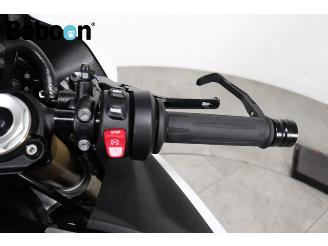 BMW  S 1000 RR picture 17