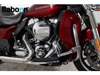 Harley-Davidson  FLHTK Ultra Glide Limited ABS picture 19