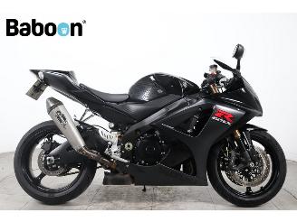 krockskadad bil motor Suzuki GSX-R 1000  2007/4