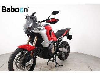 MV Agusta  Enduro Veloce picture 6