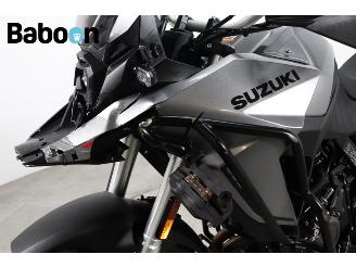 Suzuki  V-Strom 800 picture 15