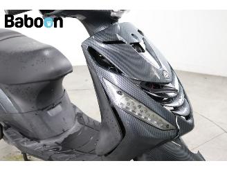 Piaggio  Zip 45KM picture 13