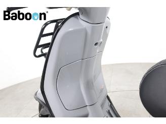 Vespa  Sprint 25KM picture 11