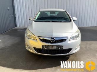 Sloopauto Opel Astra Astra J (PC6/PD6/PE6/PF6), Hatchback 5-drs, 2009 / 2015 1.4 Turbo 16V 2011/6