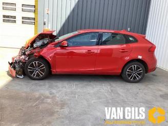 demontáž osobní automobily Volvo V-40 V40 (MV), Hatchback 5-drs, 2012 / 2019 1.5 T2 16V Geartronic 2017/1