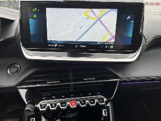 Peugeot e-2008 EV GT 50 kWh PANO. picture 17