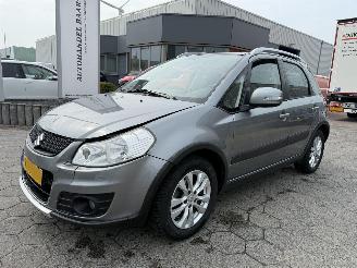 skadebil auto Suzuki SX4 AUTOMAAT 2012/6
