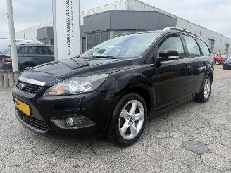 škoda osobní automobily Ford Focus Wagon 1.6 Comfort 2010/6