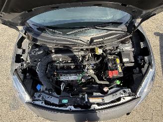 Suzuki Swift 1.2 Select picture 7