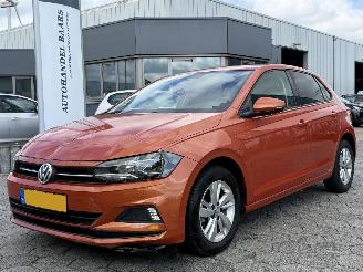Schadeauto Volkswagen Polo 1.0 AUTOMAAT TSI Comfortline Business 2018/6
