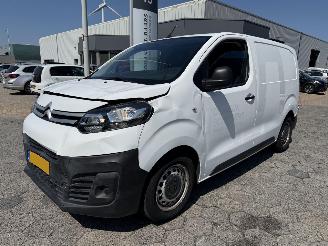 dañado vehículos comerciales Citroën Jumpy 1.6 BlueHDI 95 Club XS 2016/9