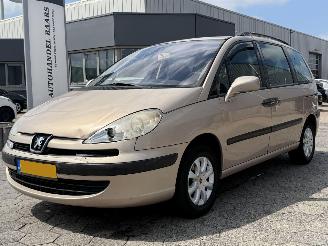 Voiture accidenté Peugeot 807 2.0 ST 7persoons 2003/2