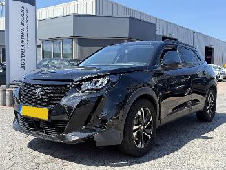 Coche accidentado Peugeot e-2008 EV Allure Pack 50 kWh 2021/12