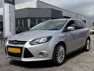 Coche accidentado Ford Focus Wagon 1.0 EcoBoost Lease Titanium 2013/7