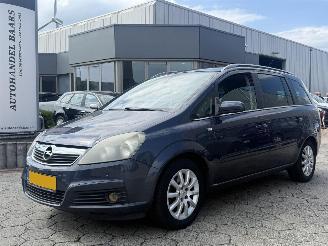 Auto incidentate Opel Zafira 1.6 Executive 2006/9