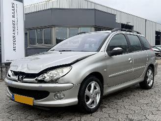 Avarii autoturisme Peugeot 206 SW 1.6-16V XS AUTOMAAT 2003/9