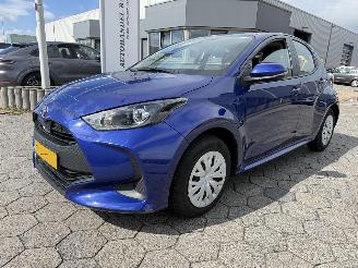 Vaurioauto  passenger cars Toyota Yaris 1.0 VVT-i Comfort 2023/7