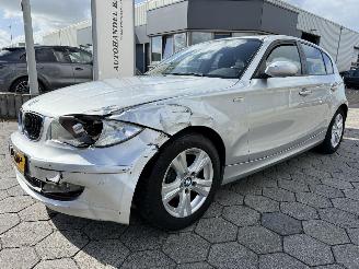krockskadad bil auto BMW 1-serie 118i Automaat Business Line 2008/8