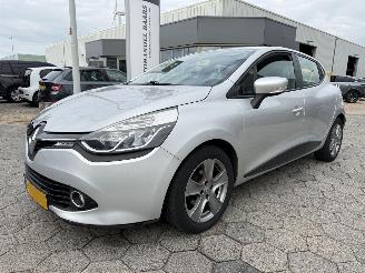 škoda osobní automobily Renault Clio 1.5 dCi ECO Expression 2013/1