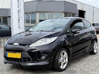 damaged passenger cars Ford Fiesta 1.4 Trend 2010/3