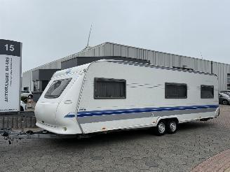 skadebil caravan Hobby  Prestige 720 2003/4