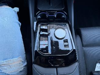BMW 5-serie 530e picture 25