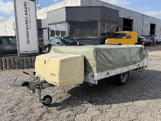 damaged caravans Trigano  vouwagen 2005/6