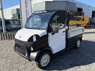 krockskadad bil brommobiel Aixam 400 e-Truck 400 Laadbak 2022/3