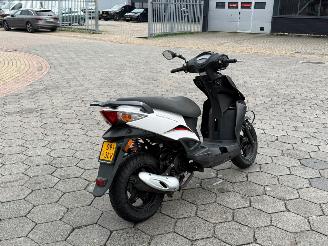 Kymco  Agility 10 picture 5